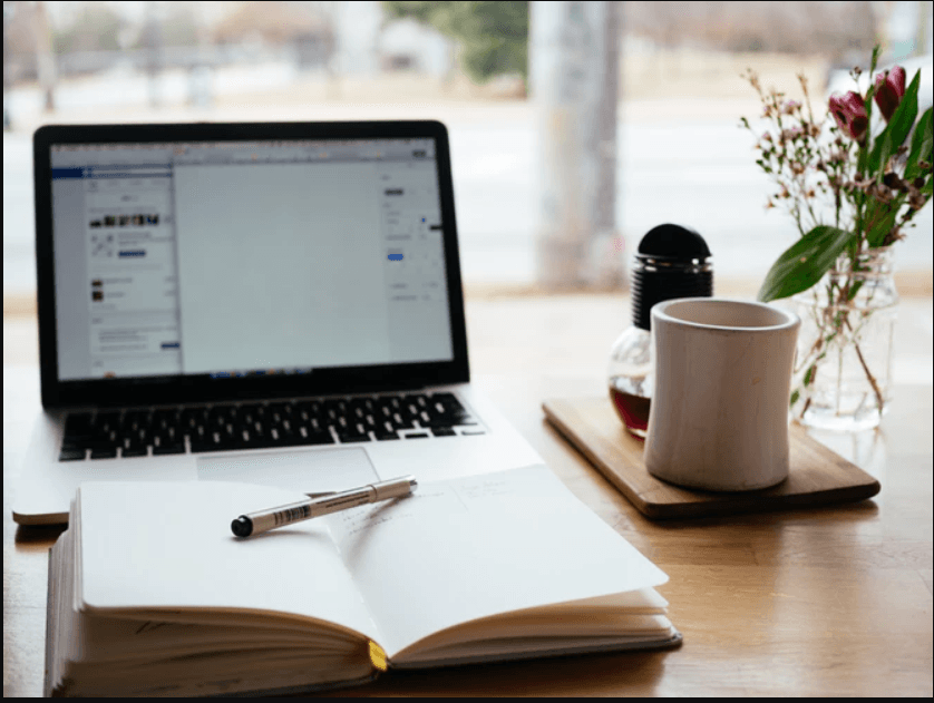 Blogs for college students: Benefits and monetization tips